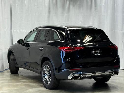 2024 Mercedes-Benz GLC 300 Base 4MATIC