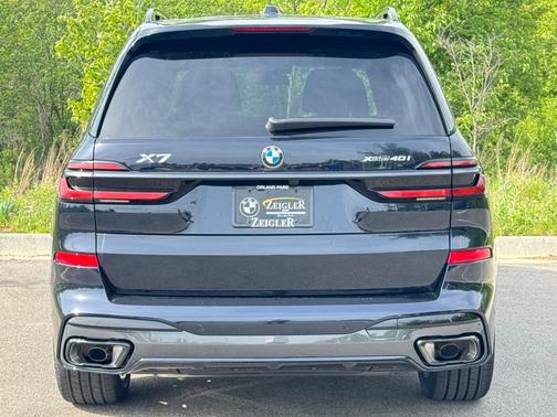 2026 BMW X7 xDrive40i