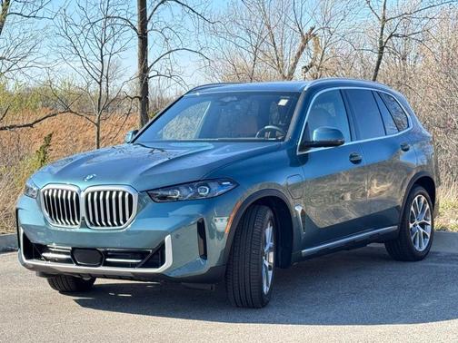 Blue Ridge Mountain Metallic 2026 BMW X5 PHEV xDrive50e