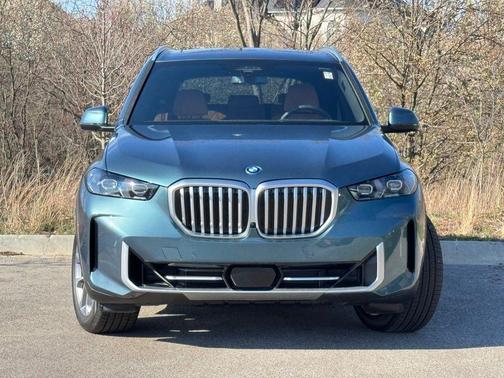 Blue Ridge Mountain Metallic 2026 BMW X5 PHEV xDrive50e