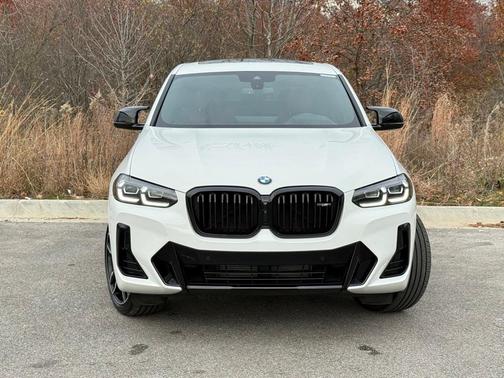 2024 BMW X4 M40i