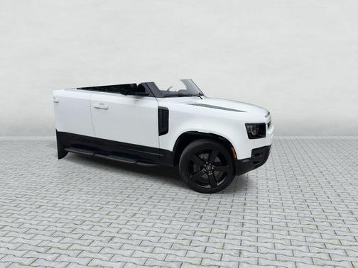 Fuji White 2024 Land Rover Defender P400 X-Dynamic SE