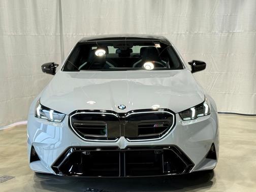 2026 BMW M5 Base