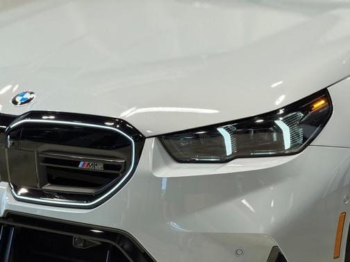 2026 BMW M5 Base