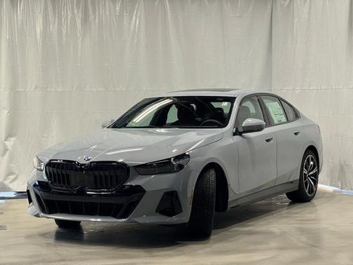 2026 BMW 530 i xDrive