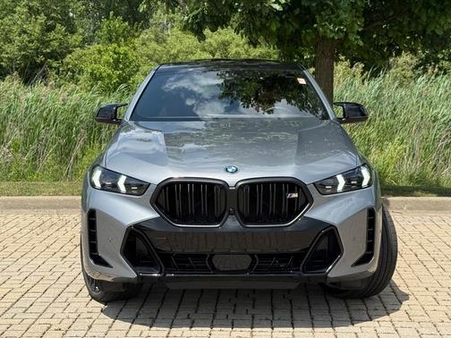 2024 BMW X6 M60i