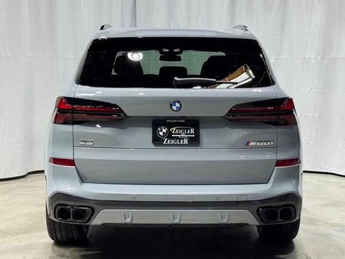 2026 BMW X5 M60i