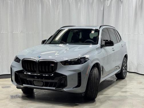 2026 BMW X5 M60i