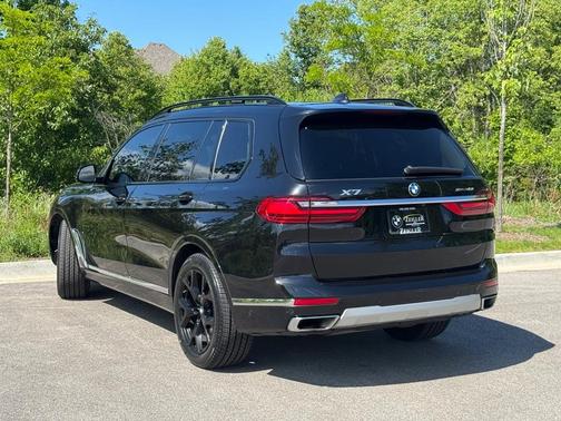 2021 BMW X7 xDrive40i