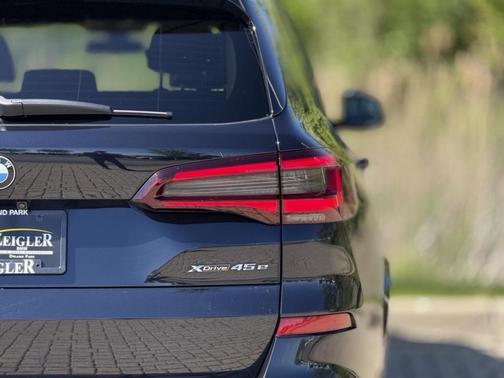 2021 BMW X5 PHEV xDrive45e