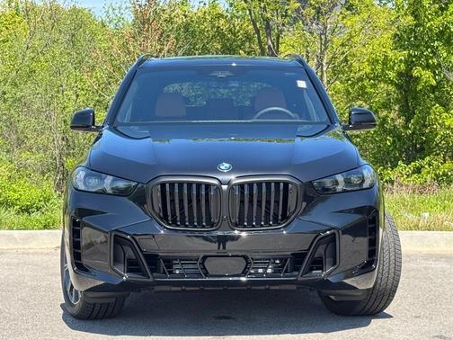 Black Sapphire Metallic 2026 BMW X5 xDrive40i