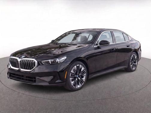 Black Sapphire Metallic 2027 BMW 530 i xDrive
