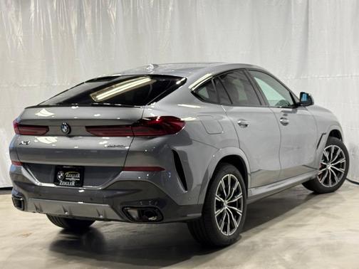 2026 BMW X6 xDrive40i