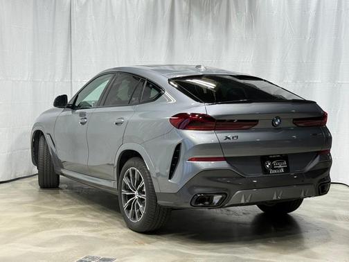 2026 BMW X6 xDrive40i