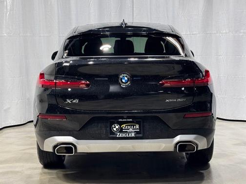 Black Sapphire Metallic 2023 BMW X4 xDrive30i