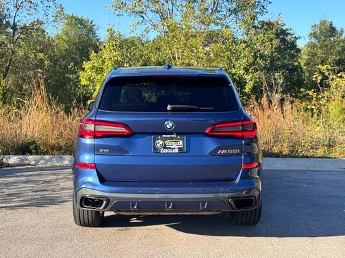 2020 BMW X5 M50i