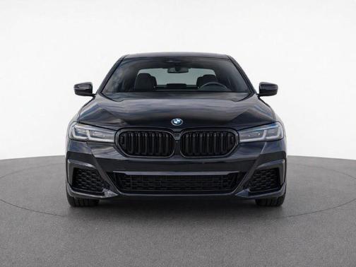 Carbon Black Metallic 2023 BMW 530 i xDrive