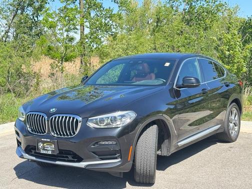 2020 BMW X4 xDrive30i