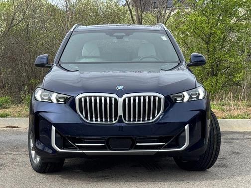 Tanzanite Blue II Metallic 2026 BMW X5 xDrive40i