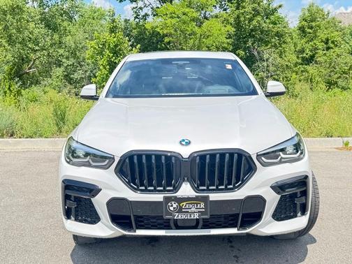 2022 BMW X6 xDrive40i