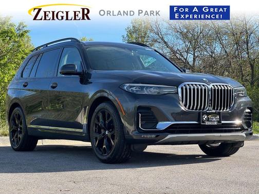 Dark Graphite Metallic 2021 BMW X7 xDrive40i