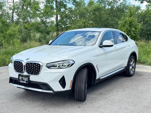 2022 BMW X4 xDrive30i