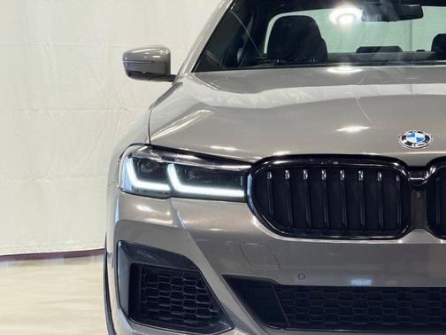 2022 BMW M550 i xDrive