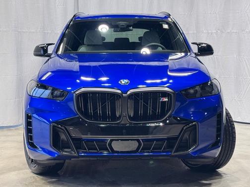 2026 BMW X5 M60i