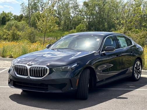 2024 BMW 530 i xDrive
