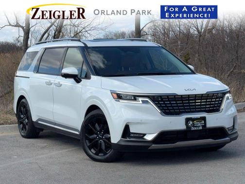 Snow White Pearl 2024 Kia Carnival SX Prestige