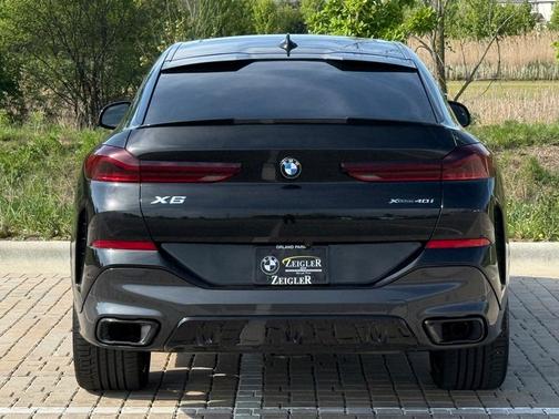 2022 BMW X6 xDrive40i
