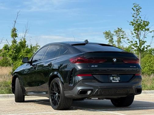 2022 BMW X6 xDrive40i