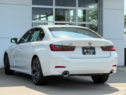 2025 BMW 330 i xDrive