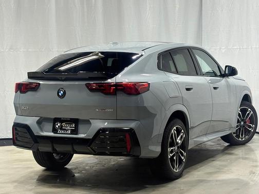 2026 BMW X2 xDrive28i