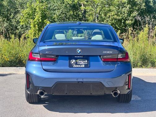 2025 BMW 330 i xDrive