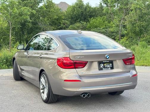 2018 BMW 330 Gran Turismo i xDrive