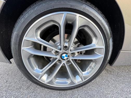 2018 BMW 330 Gran Turismo i xDrive