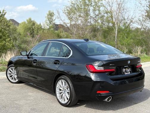 2024 BMW 330 i xDrive