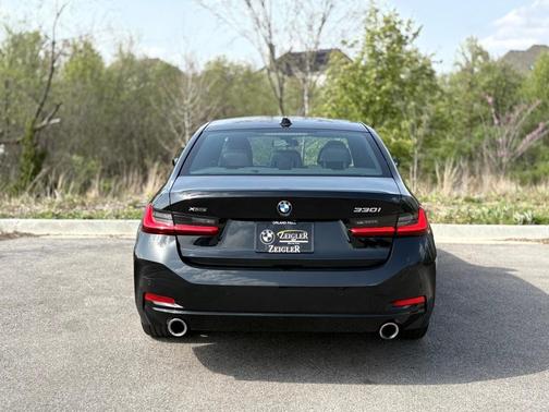 2024 BMW 330 i xDrive
