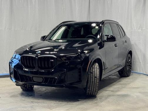 2026 BMW X5 M60i