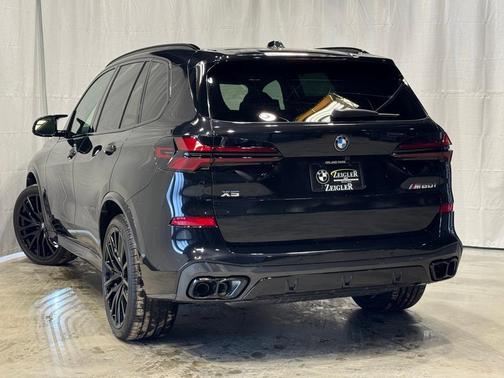 2026 BMW X5 M60i