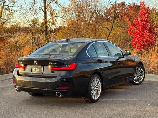 2024 BMW 330e xDrive