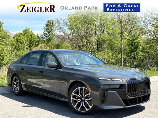 2025 BMW 760 760i xDrive