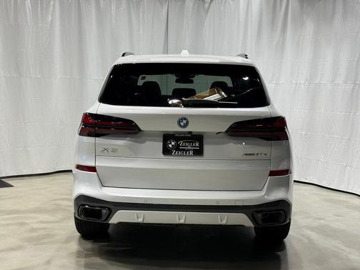2026 BMW X5 PHEV xDrive50e
