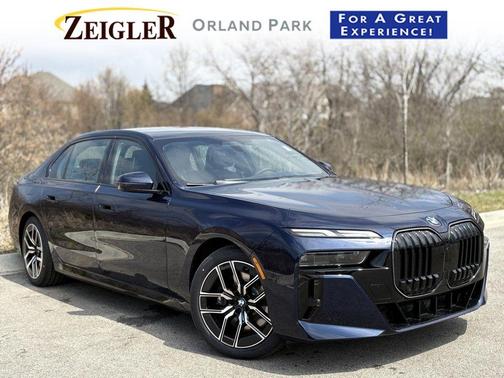 2025 BMW 760 760i xDrive