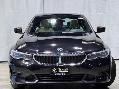 2021 BMW 330 i xDrive