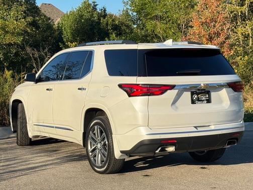 2023 Chevrolet Traverse High Country