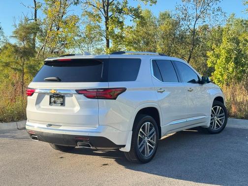 2023 Chevrolet Traverse High Country
