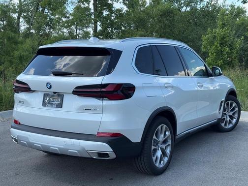 2026 BMW X5 PHEV xDrive50e