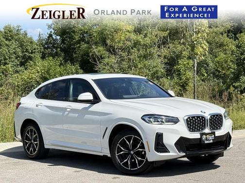 2025 BMW X4 xDrive30i